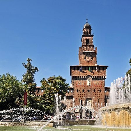 Charming Apartment The Castle Milan Chambre photo