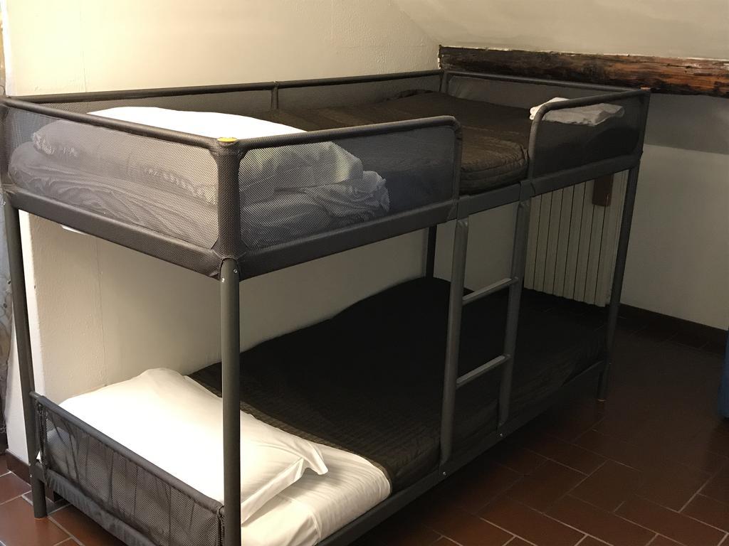 Charming Apartment The Castle Milan Extérieur photo